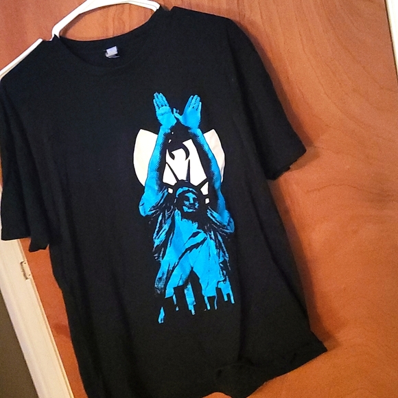 Men's Next Level - Picture 2 of 2